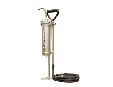 KATADYN EXPEDITION FILTER The tried and tested ceramic depth filter removes bacteria, protozoa and other disease-causing agents.